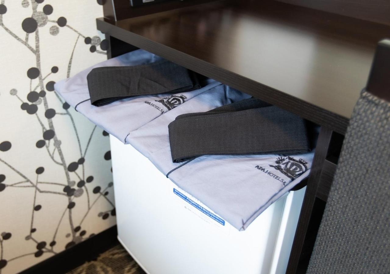 Apa Hotel Hakataeki Chikushiguchi Fukuoka  Bagian luar foto