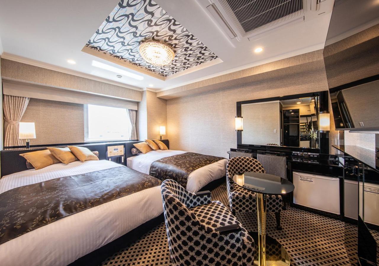 Apa Hotel Hakataeki Chikushiguchi Fukuoka  Bagian luar foto